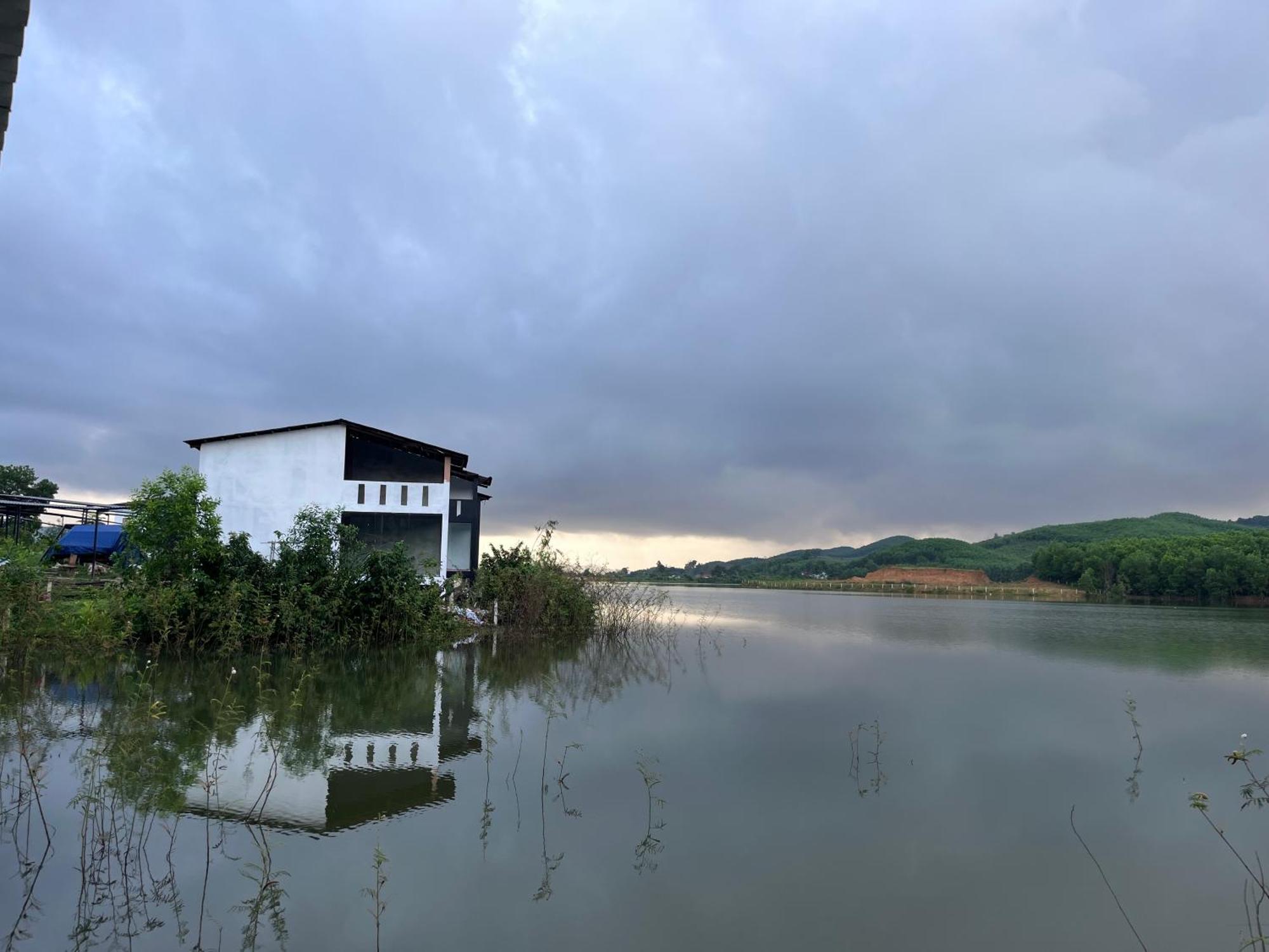 Nguyen Shack Retreat Resort Phong Nha Esterno foto