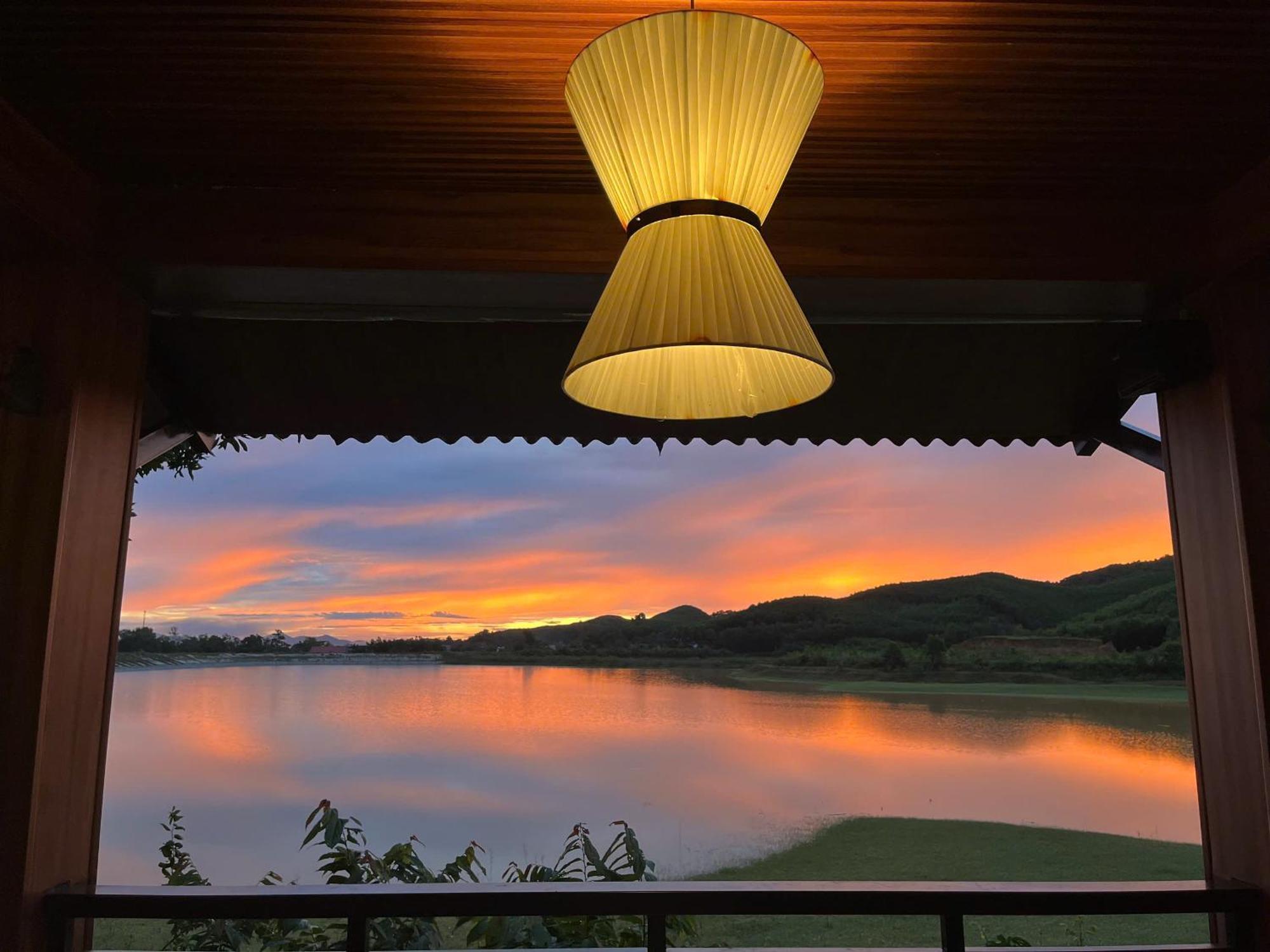 Nguyen Shack Retreat Resort Phong Nha Esterno foto